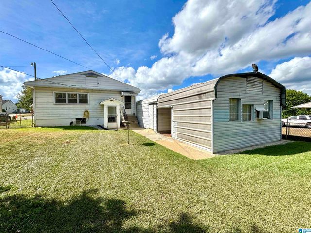 419 10TH STREET S, Bessemer, AL 35020