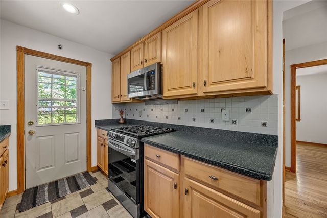 1416 Norwood Drive SE, Cedar Rapids, IA 52403