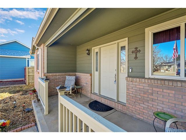 453 N 15th Ave, Brighton, CO 80601