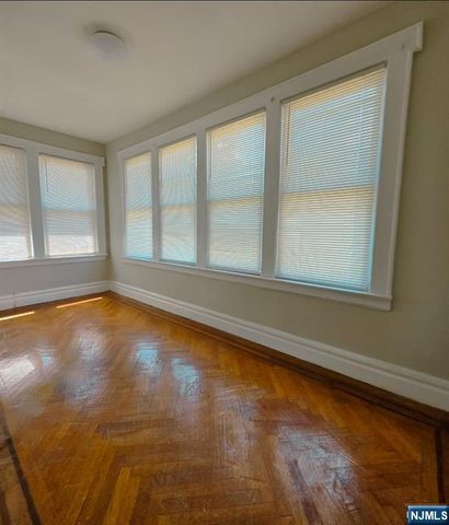 205-207 Chancellor Avenue, Newark, NJ 07112