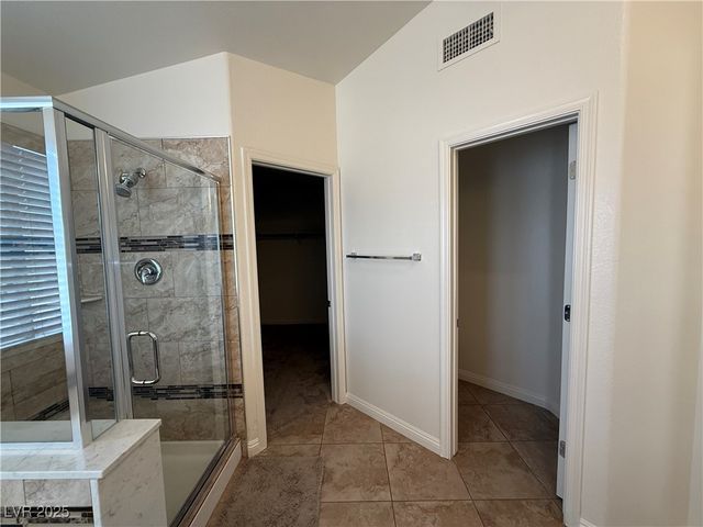 8061 Yellow Daisy Avenue, Las Vegas, NV 89147