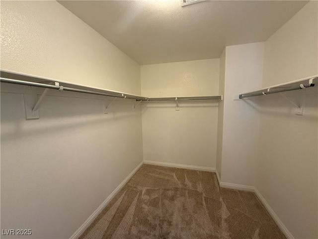 8061 Yellow Daisy Avenue, Las Vegas, NV 89147