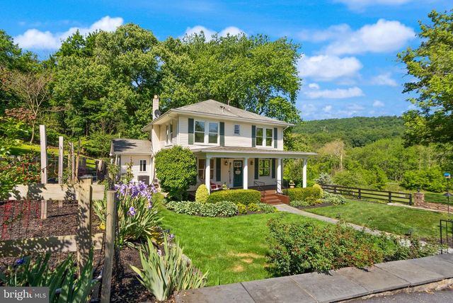 37151 BRANCHRIVER, Hillsboro, VA 20132