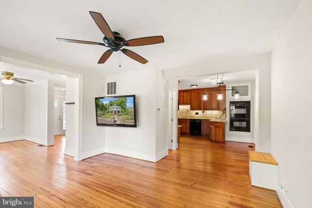 37151 BRANCHRIVER, Hillsboro, VA 20132