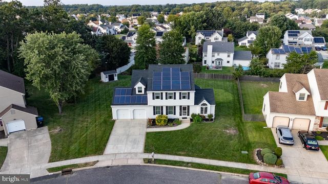 68 LONGWOOD DR, Sicklerville, NJ 08081