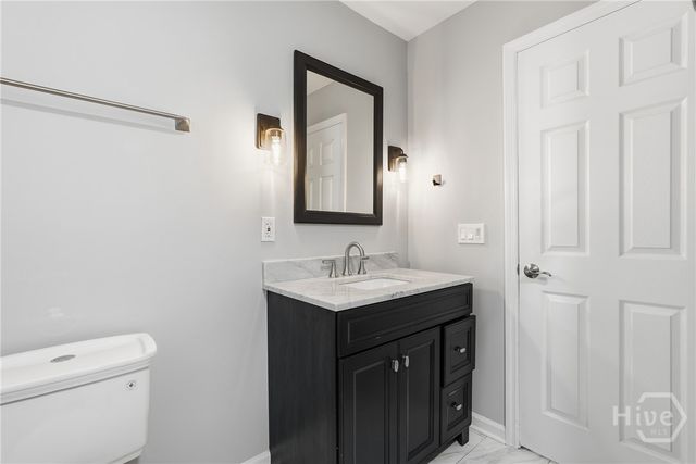 701 E 35th Street, Savannah, GA 31401