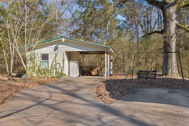 109 Gilbert Road, Ringgold, GA 30736
