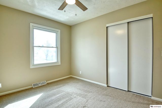 2212 N 143rd Avenue, Omaha, NE 68164