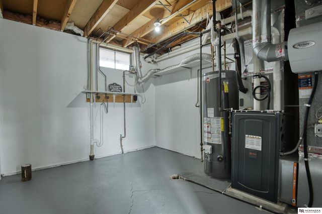 2212 N 143rd Avenue, Omaha, NE 68164