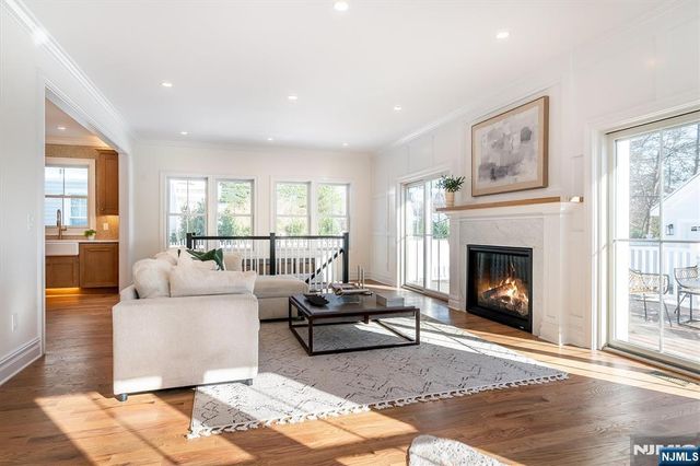 63 Montclair Avenue, Montclair, NJ 07042