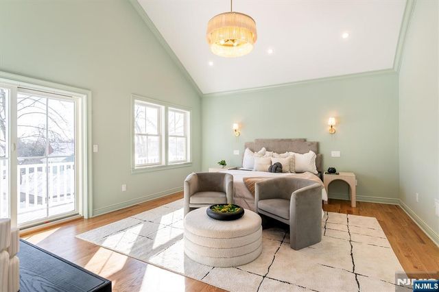 63 Montclair Avenue, Montclair, NJ 07042