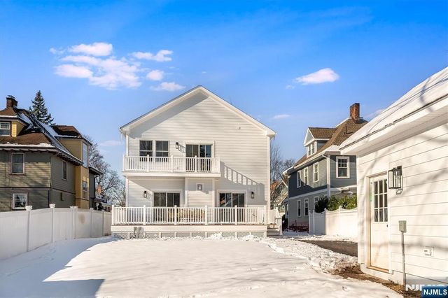 63 Montclair Avenue, Montclair, NJ 07042