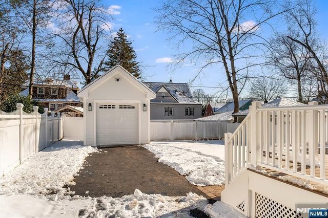 63 Montclair Avenue, Montclair, NJ 07042