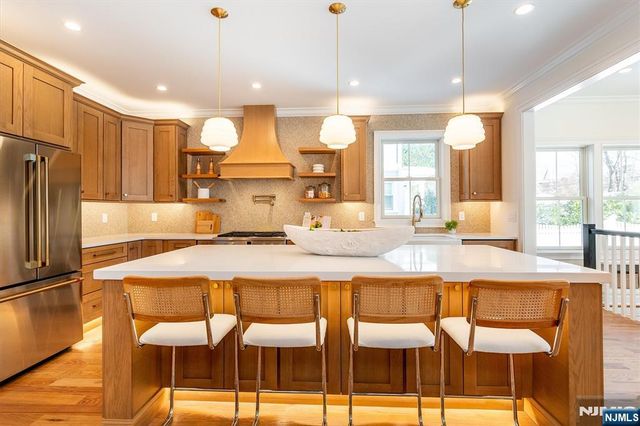 63 Montclair Avenue, Montclair, NJ 07042