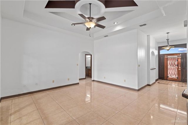 1307 Coy Drive, Alamo, TX 78516