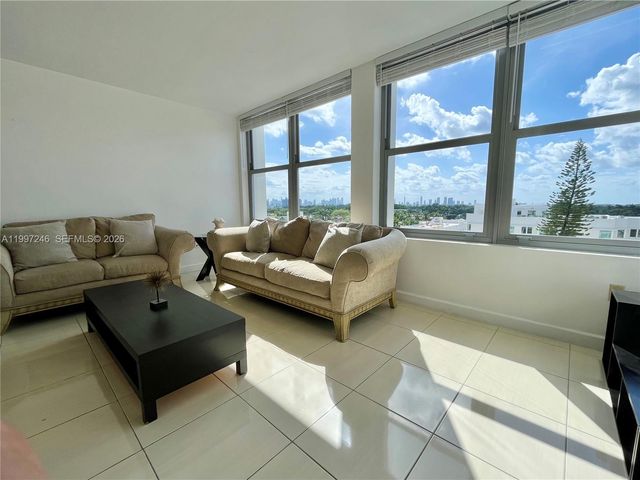 2899 Collins Ave 810, Miami Beach, FL 33140