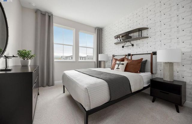 339 339 E Bobby Glen, Mountain House, CA 95391