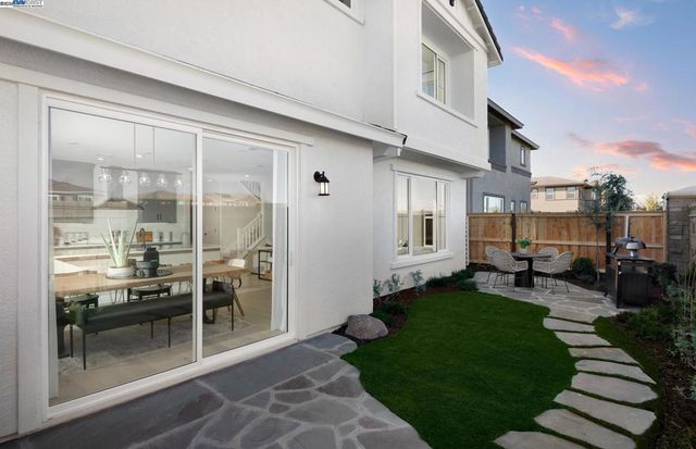 339 339 E Bobby Glen, Mountain House, CA 95391