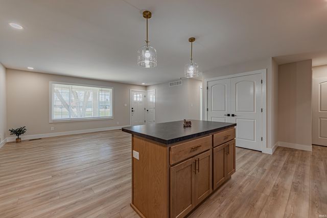 441 Lawrence Drive, Mount Vernon, IN 47620