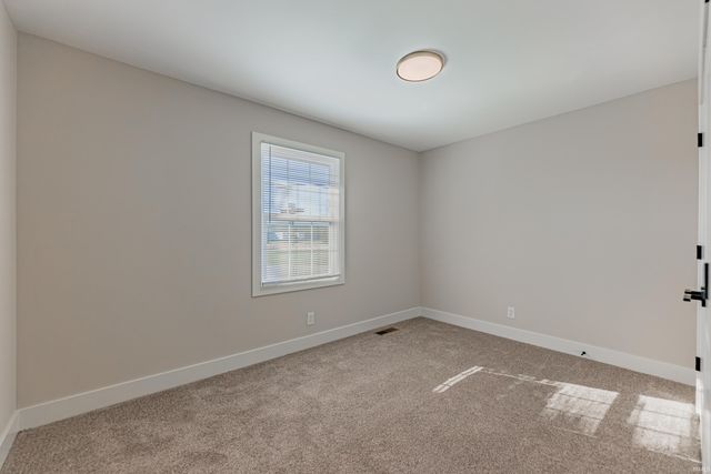 441 Lawrence Drive, Mount Vernon, IN 47620