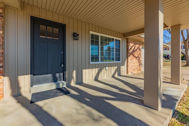 441 Lawrence Drive, Mount Vernon, IN 47620