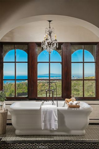 1 Clear Water, Newport Coast, CA 92657