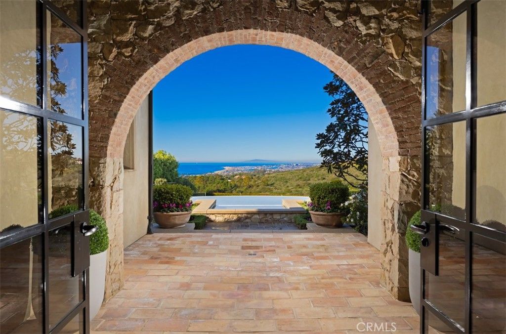1 Clear Water, Newport Coast, CA 92657