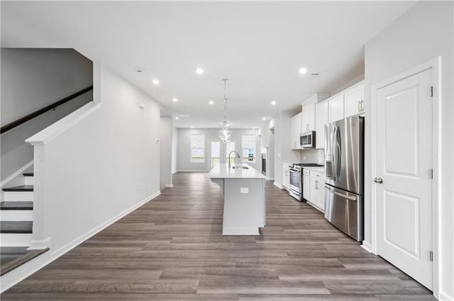 737 Payton Lane, Acworth, GA 30102