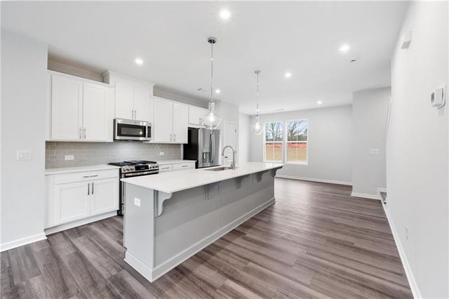 737 Payton Lane, Acworth, GA 30102