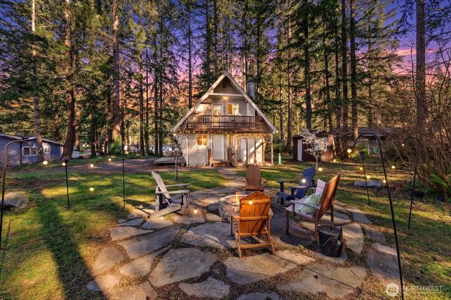 14602 Holiday Dr NW, Gig Harbor, WA 98329