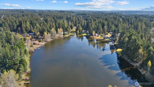 14602 Holiday Dr NW, Gig Harbor, WA 98329