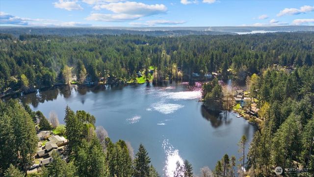 14602 Holiday Dr NW, Gig Harbor, WA 98329
