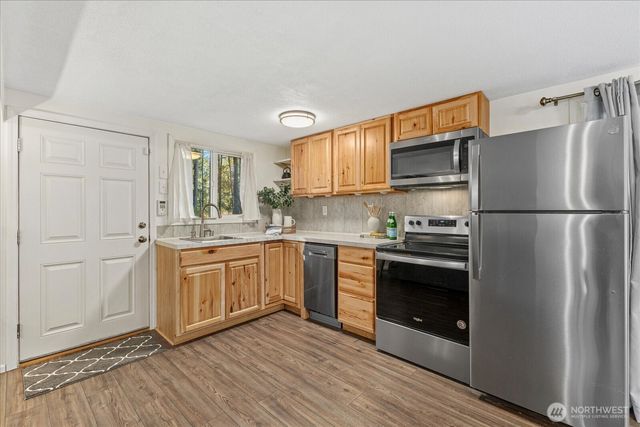 14602 Holiday Dr NW, Gig Harbor, WA 98329