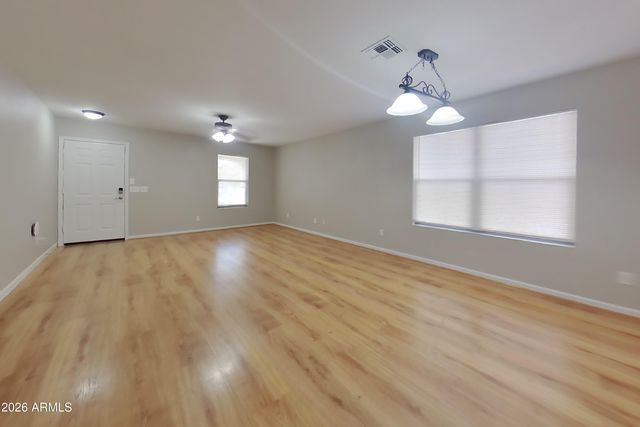 3206 W CASINO Avenue, Phoenix, AZ 85083