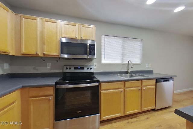 3206 W CASINO Avenue, Phoenix, AZ 85083