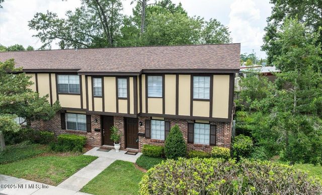 4807 EVENLODE Lane, B-1-D, Jacksonville, FL 32217