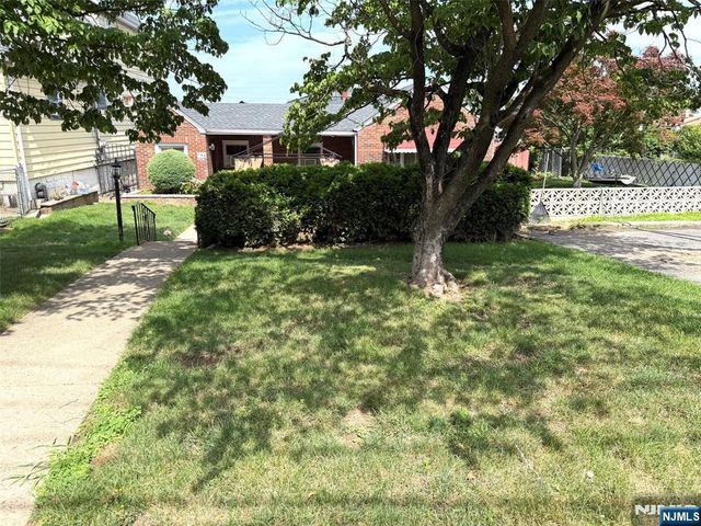 193 Macarthur Avenue, Garfield, NJ 07026