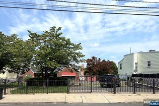 193 Macarthur Avenue, Garfield, NJ 07026