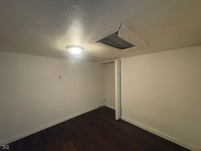 2221 Station Street, Indianapolis, IN 46218