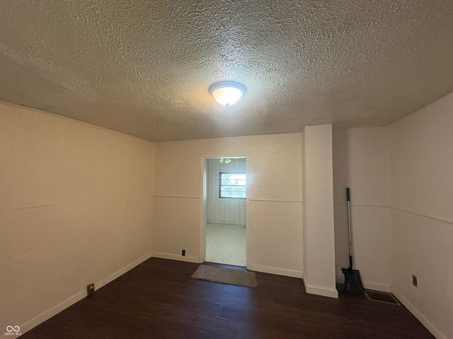 2221 Station Street, Indianapolis, IN 46218