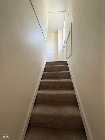 2221 Station Street, Indianapolis, IN 46218