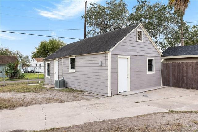 1022 E Filmore Avenue, Harlingen, TX 78550