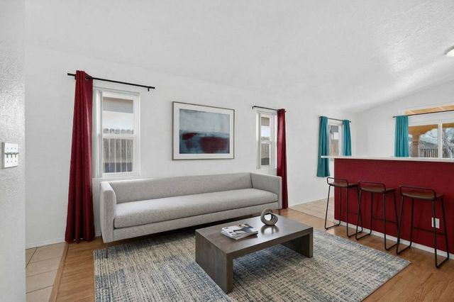 1632 Fox Hill Place SW, Albuquerque, NM 87121