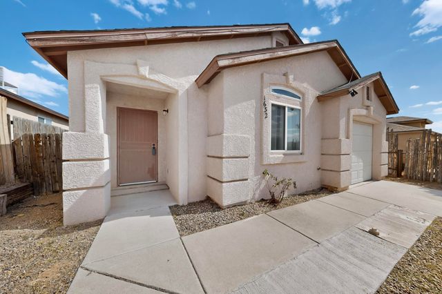 1632 Fox Hill Place SW, Albuquerque, NM 87121
