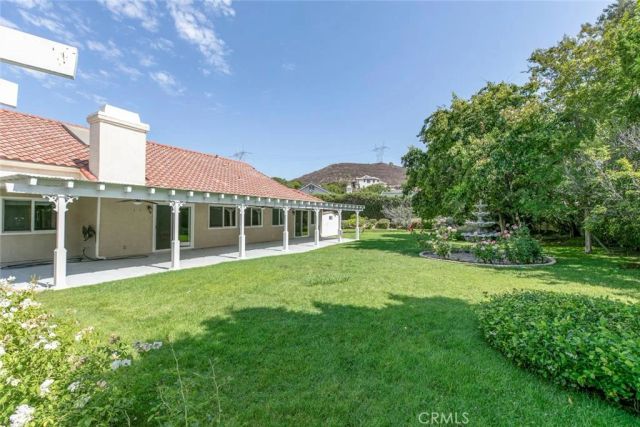 10928 Meseta, Shadow Hills, CA 91040