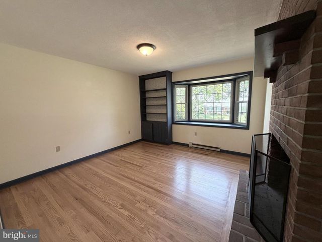 1248 CHERRY TREE LANE, Chambersburg, PA 17202