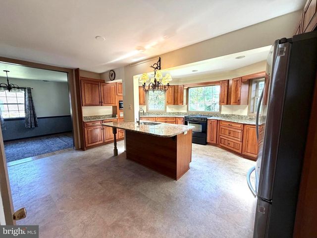 1248 CHERRY TREE LANE, Chambersburg, PA 17202