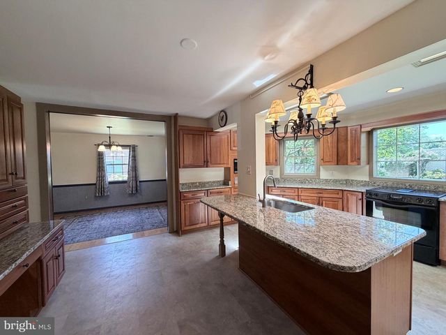 1248 CHERRY TREE LANE, Chambersburg, PA 17202
