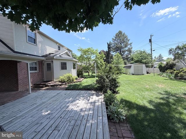 1248 CHERRY TREE LANE, Chambersburg, PA 17202