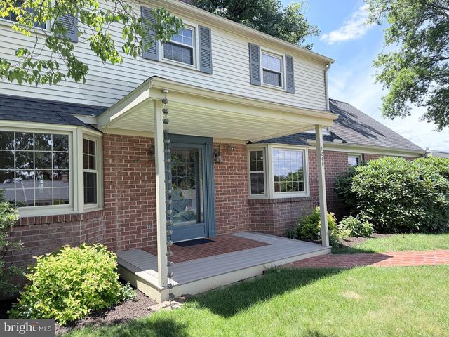 1248 CHERRY TREE LANE, Chambersburg, PA 17202
